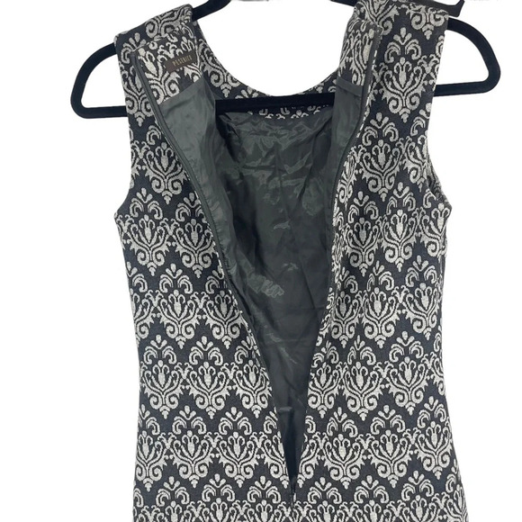 Peserico sheath dress sleeveless Italian size 40 (US 10) - Picture 4 of 9